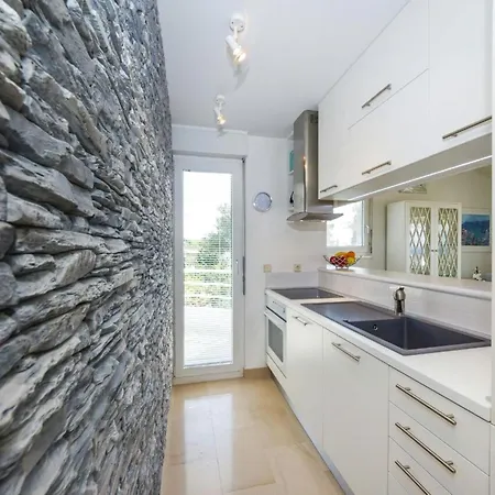 Sun & Sea Apartman Zára