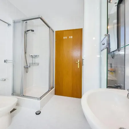 Sun & Sea Apartman Zára